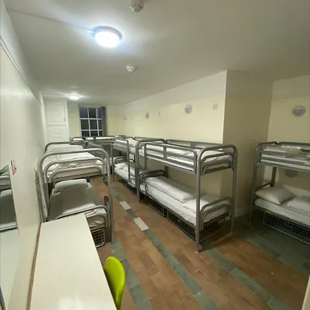 بيت شباب Gogartys Temple Bar