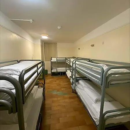 Hostel Gogartys Temple Bar Dublin