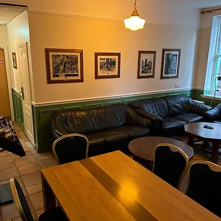 بيت شباب Gogartys Temple Bar دبلن